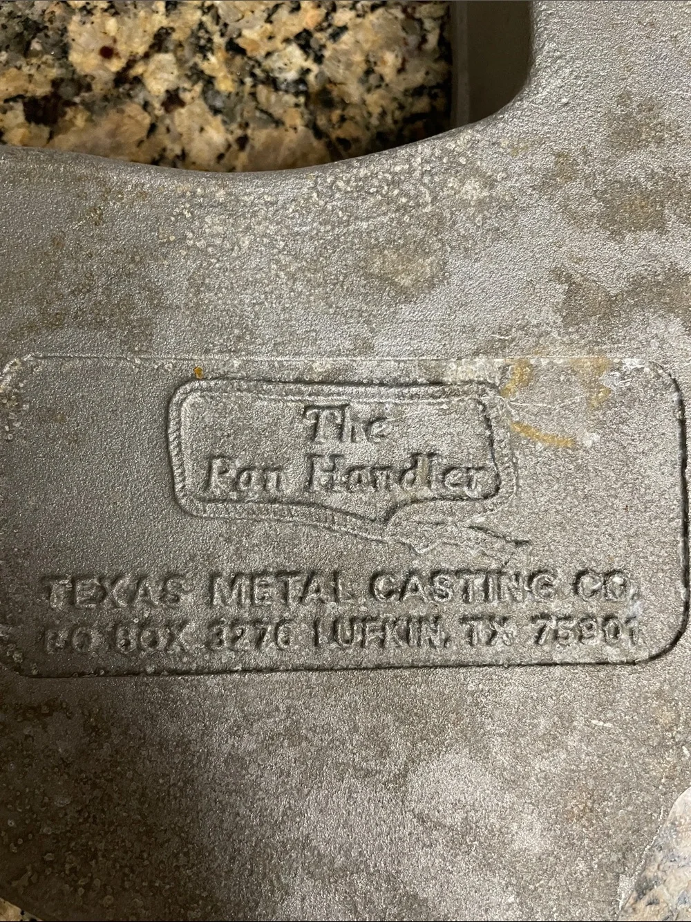 Used Texas-Shaped Cast Iron Baking Pan